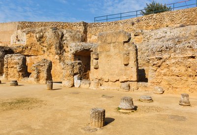 Het Archeologisch Complex, Carmona, provincie Sevilla, Spanje. Tumba de Servilia, het Graf van Servilia. door Unbekannt Unbekannt